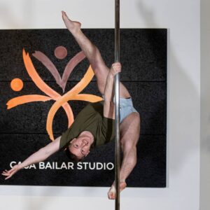 Magnus Labbe - poledance workshops i Casa Bailar